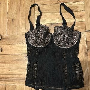 Victoria’s secret 34c lace corset no tag